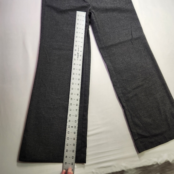 🪴LOFT Gray Wide Leg Pants Size 6 - Picture 5 of 8